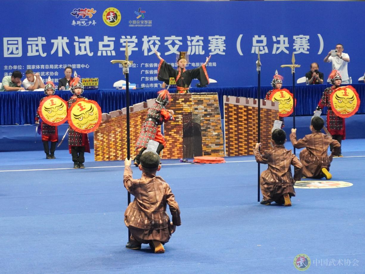 176075606590419.jpg 176075606590419.jpg